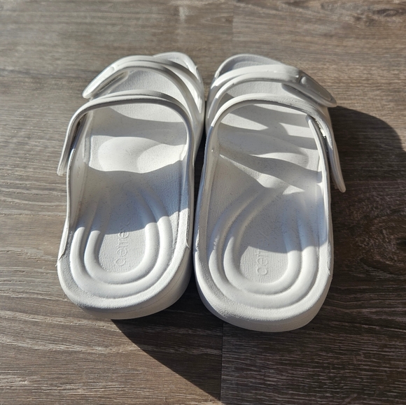 Aetrex Janey Sport Slide Sandal, Size 6, White - Picture 4 of 5